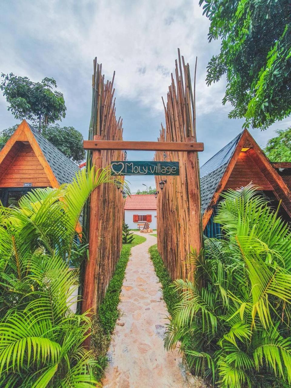 Moly Resort Kampot Exterior foto